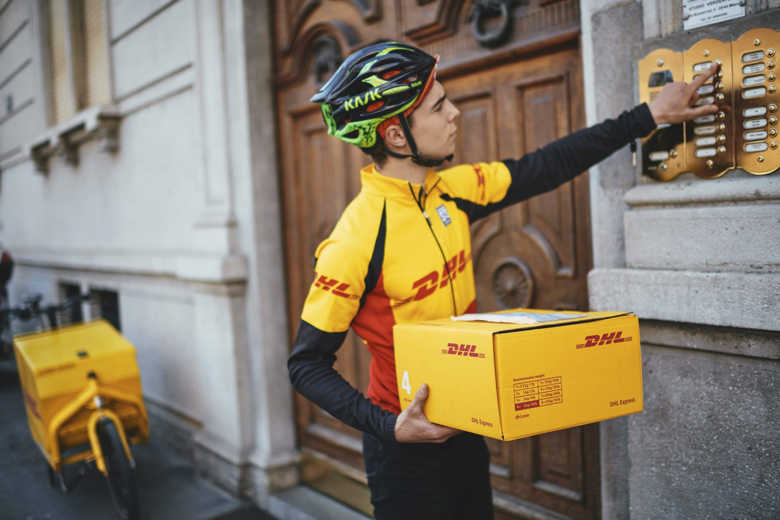 Nobody home? Don't about - DHL Express